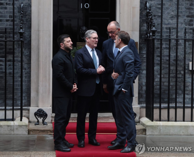 유럽 주요국 정상과 만난 젤렌스키 대통령