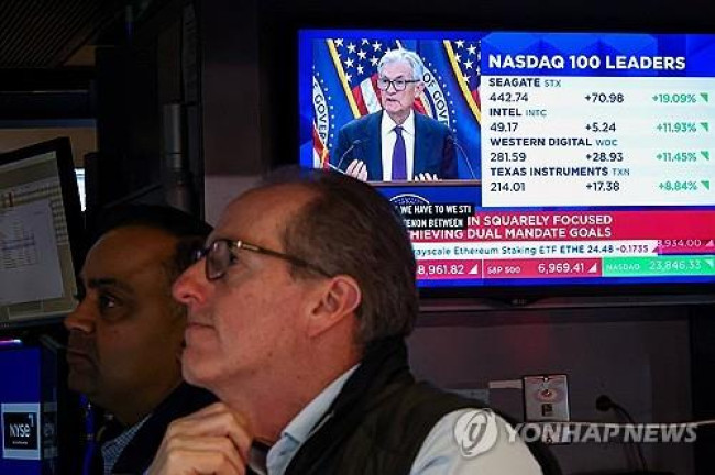 뉴욕증권거래소의 트레이더