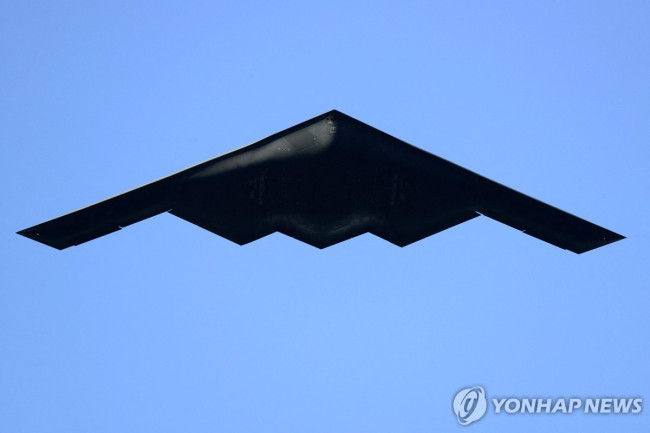 B-2 전폭기