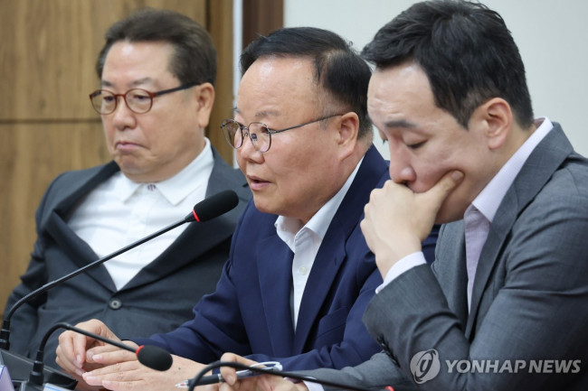 발언하는 김재원 최고위원